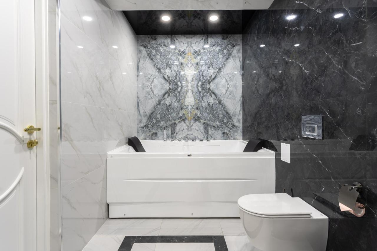 Oscar Boutique Hotel Tashkent Esterno foto