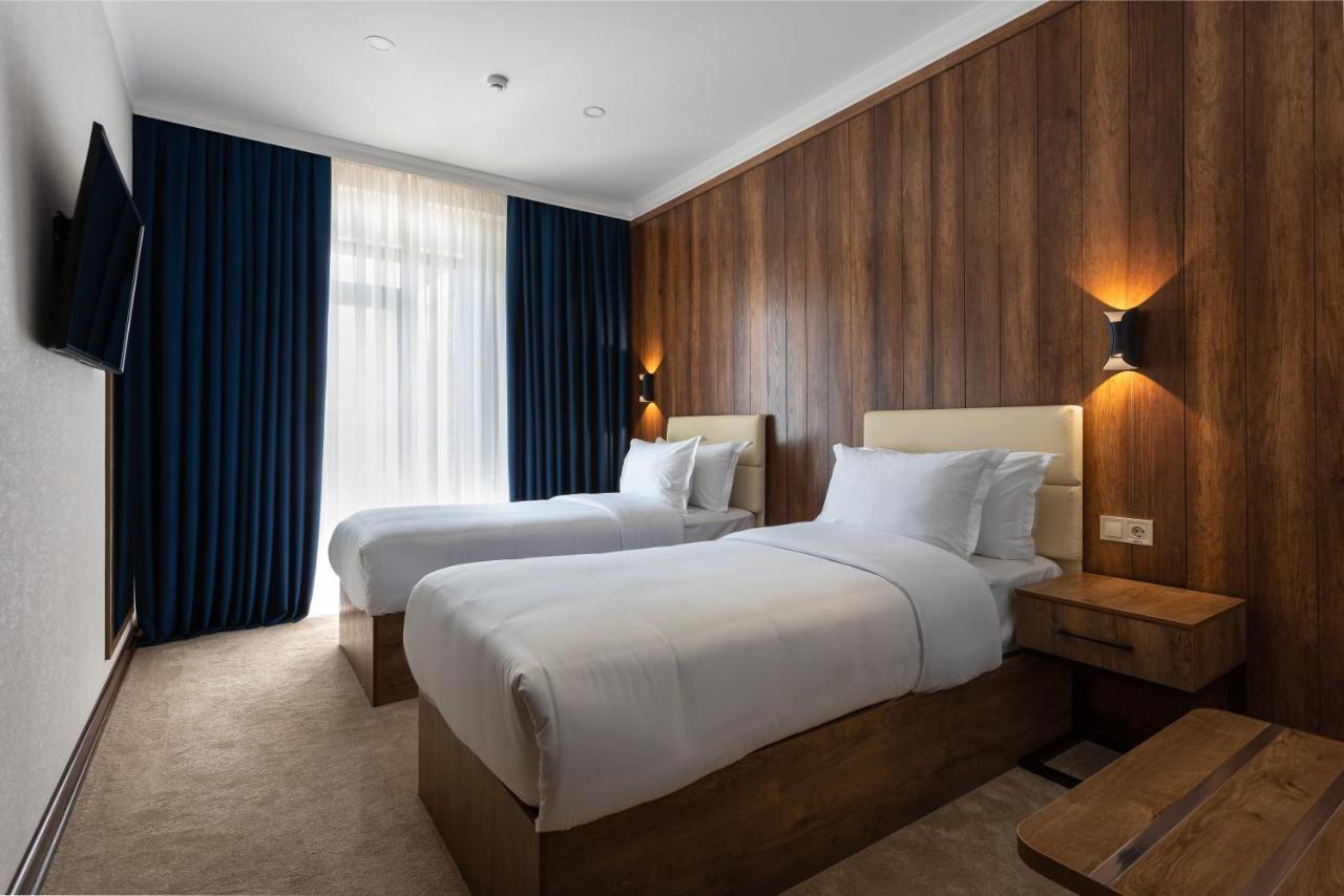 Oscar Boutique Hotel Tashkent Esterno foto
