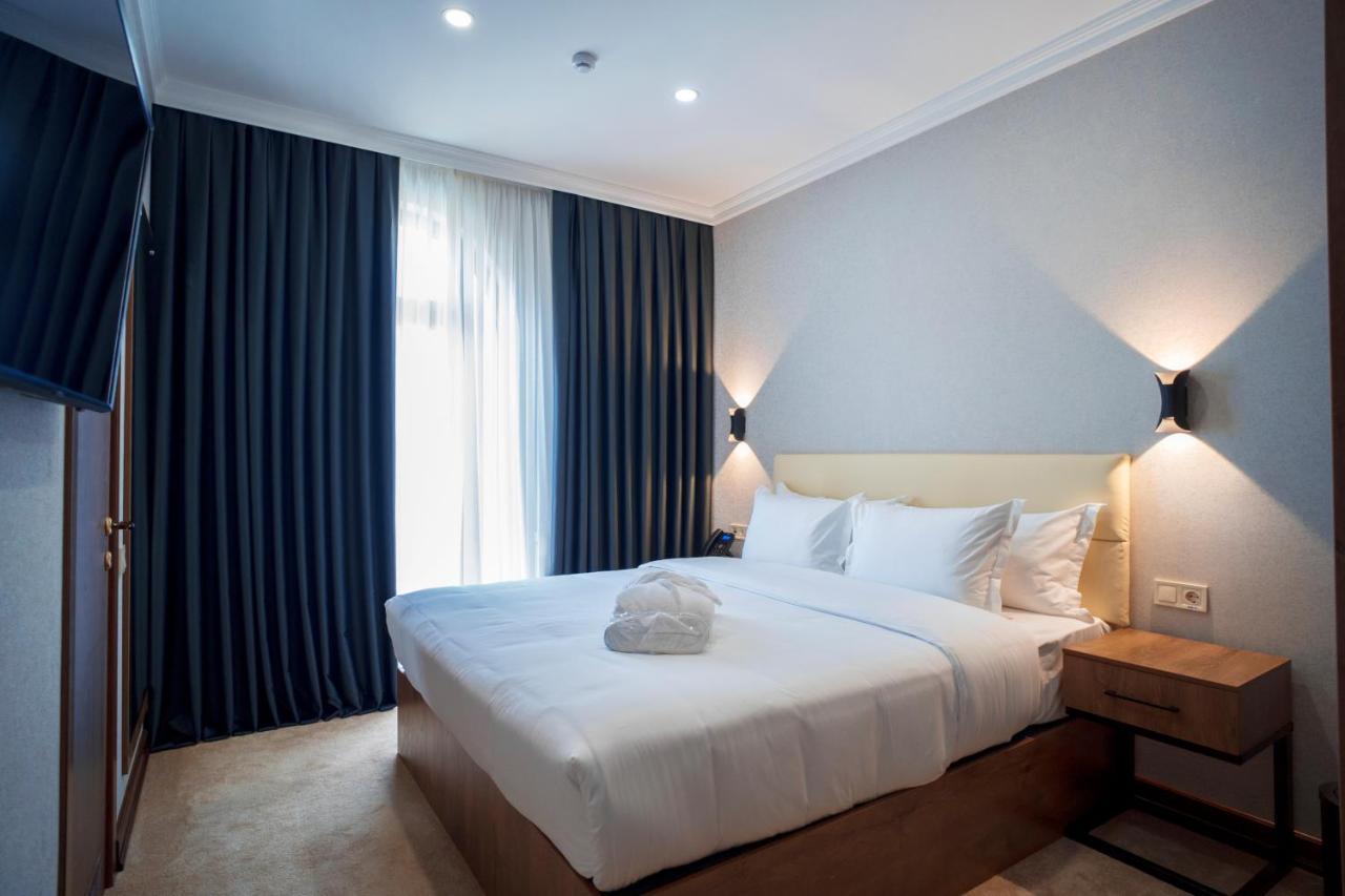 Oscar Boutique Hotel Tashkent Esterno foto